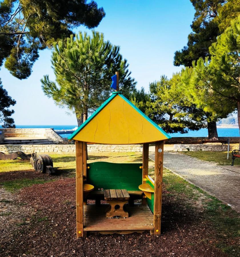Lora Deluxe Superior 5 Star Apartment, Your Piece Of Heaven By The Sea & Park With Sea & Park View Novigrad Istria Exterior foto