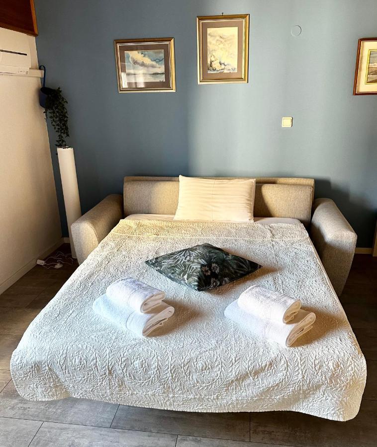 Lora Deluxe Superior 5 Star Apartment, Your Piece Of Heaven By The Sea & Park With Sea & Park View Novigrad Istria Exterior foto